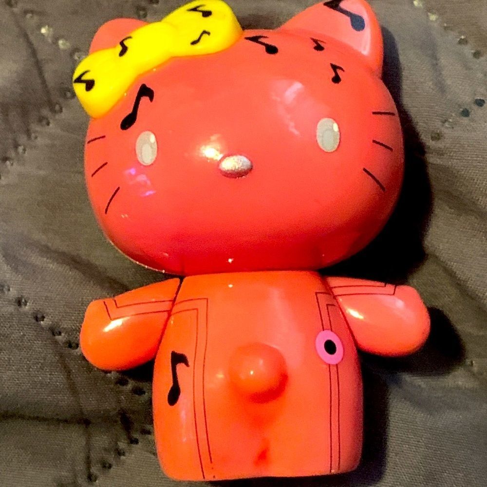 - RARE SANRIO Hello Kitty Music Note Boom Box Figurine